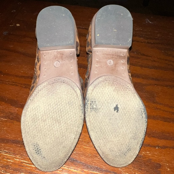 cute booties - Picture 5 of 5